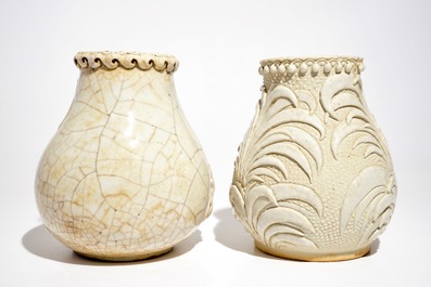 Two Chinese Nanking crackle-glazed hu vases with crabs and mythical beasts, 19th C.